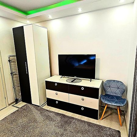 Luxury Paul Apartment Green, Private & Accessible 브라쇼브 외부 사진