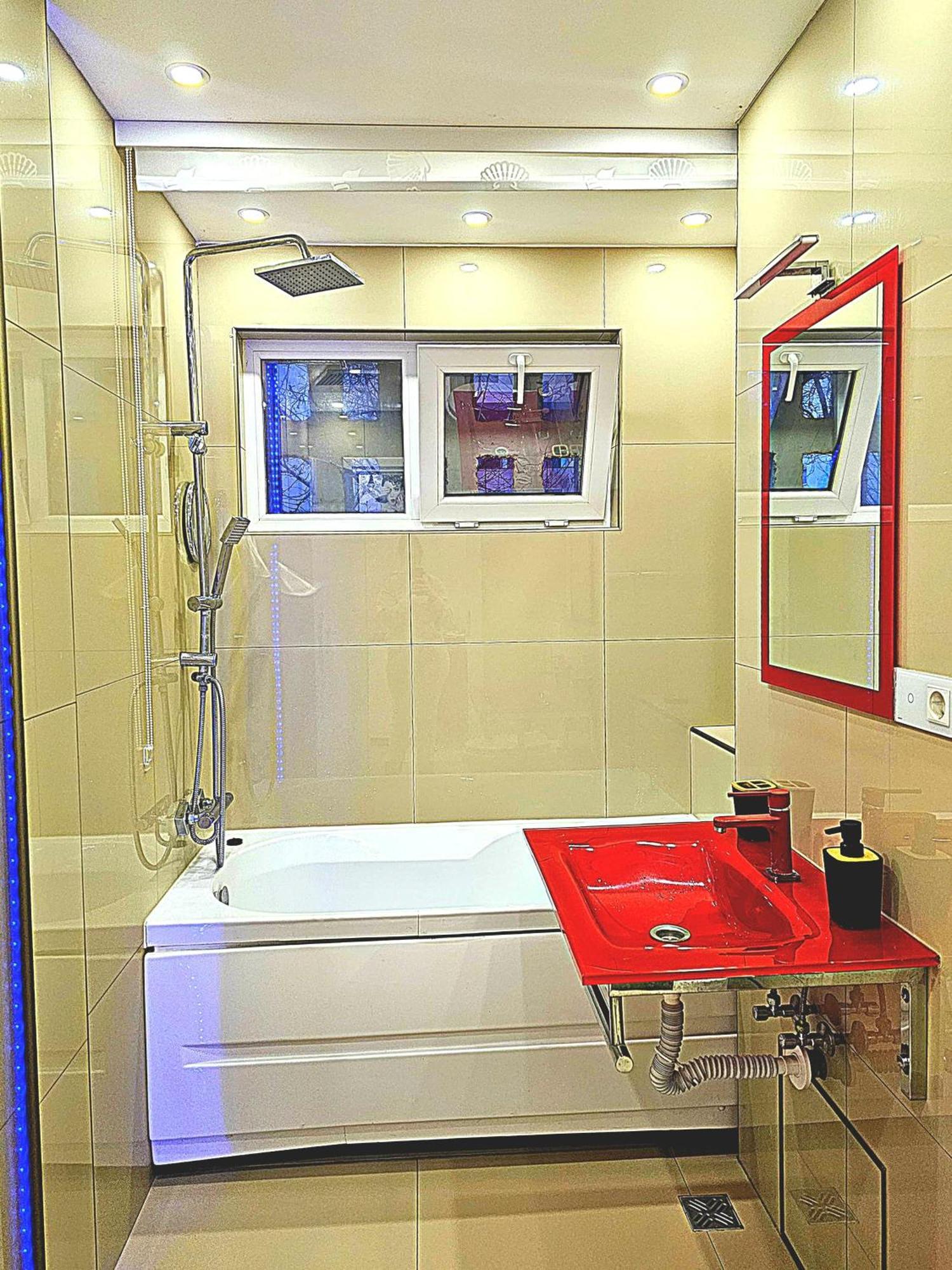 Luxury Paul Apartment Green, Private & Accessible 브라쇼브 외부 사진